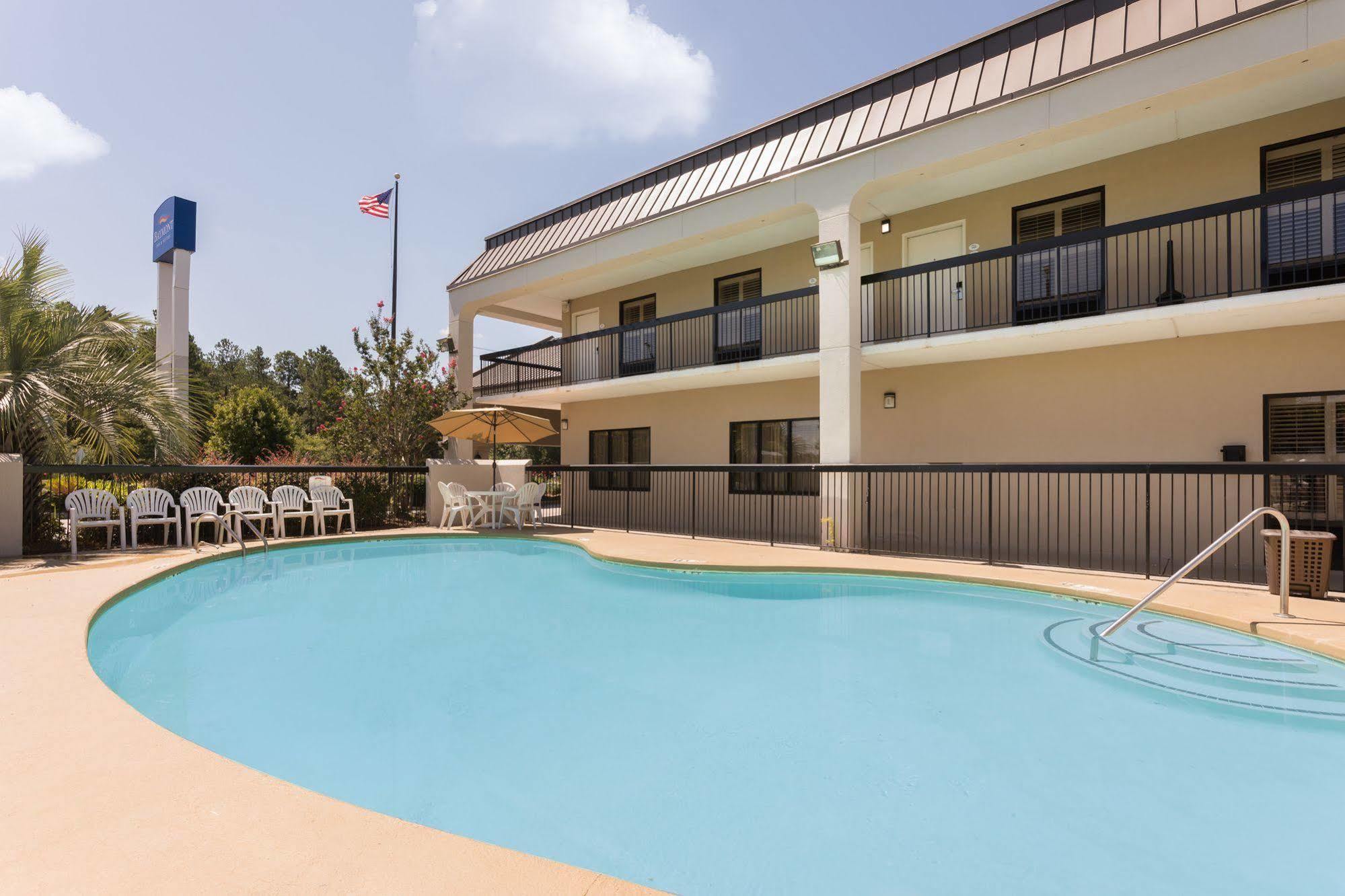 Baymont By Wyndham Orangeburg North Hotel Eksteriør billede